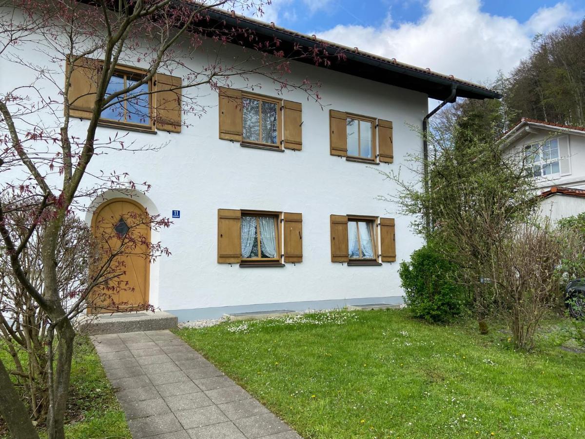 Modern Eingerichtete Wohnung Mit 2 Schlafzimmern Bergen  Extérieur photo
