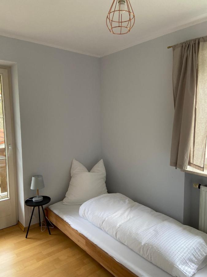 Modern Eingerichtete Wohnung Mit 2 Schlafzimmern Bergen  Extérieur photo