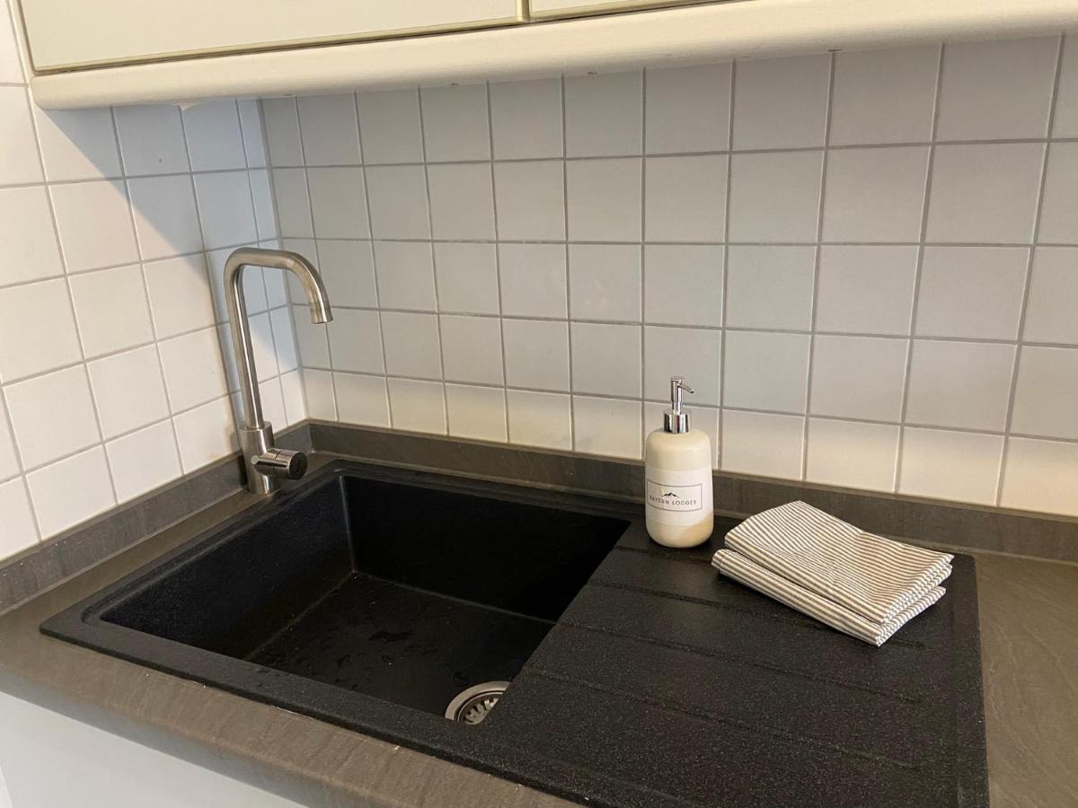 Modern Eingerichtete Wohnung Mit 2 Schlafzimmern Bergen  Extérieur photo
