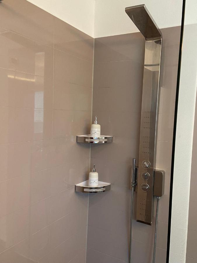 Modern Eingerichtete Wohnung Mit 2 Schlafzimmern Bergen  Extérieur photo