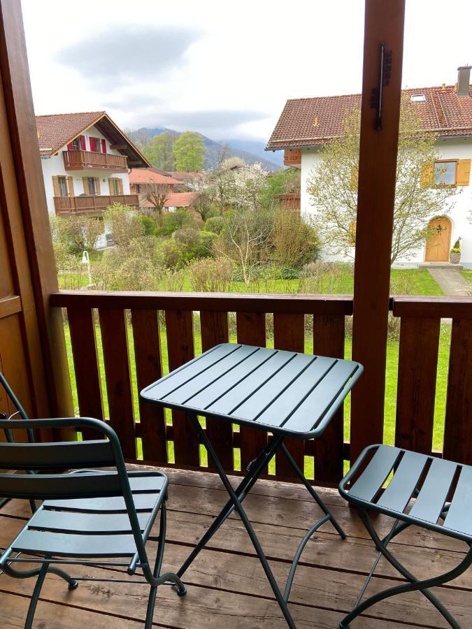 Modern Eingerichtete Wohnung Mit 2 Schlafzimmern Bergen  Extérieur photo