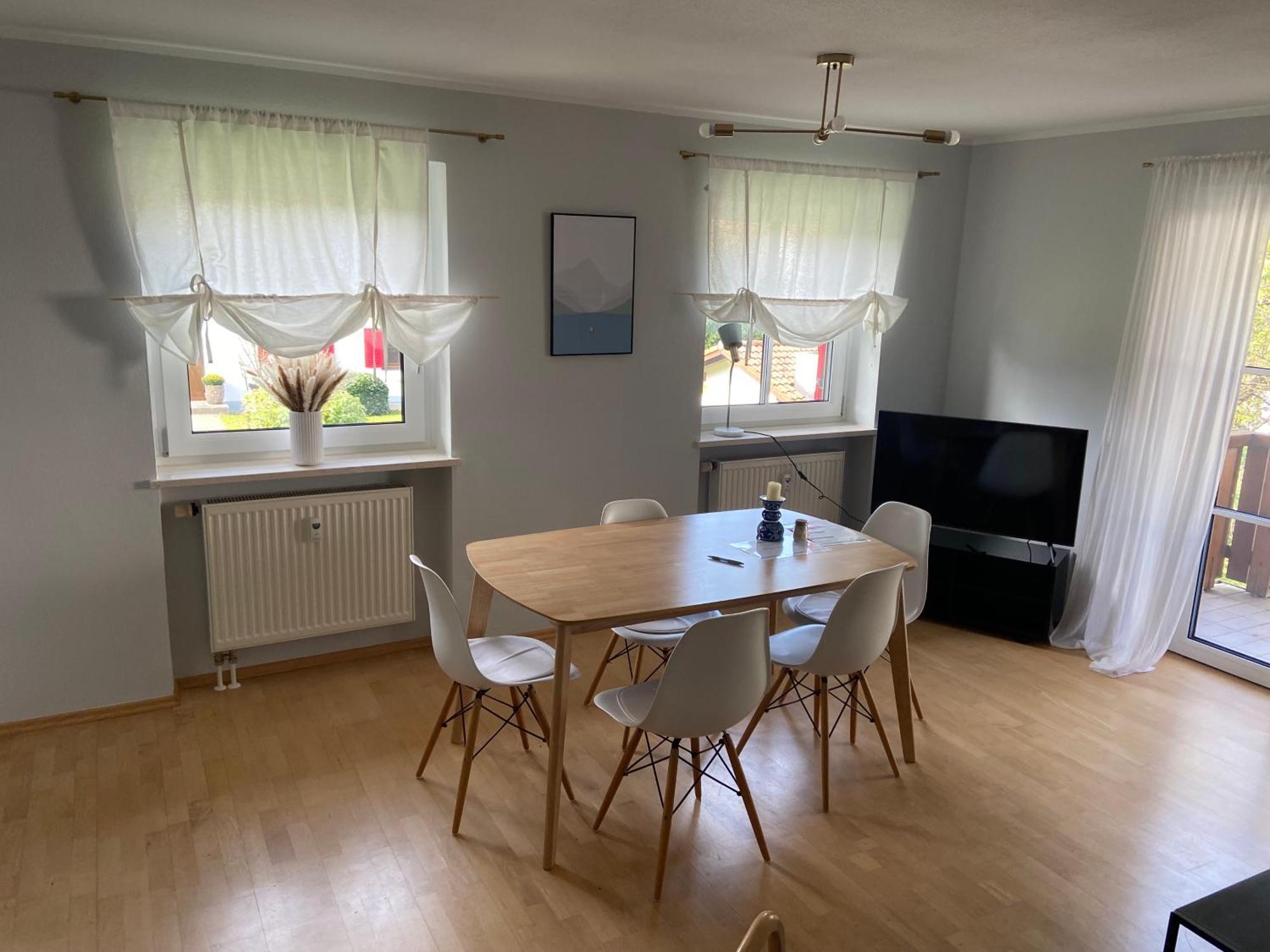 Modern Eingerichtete Wohnung Mit 2 Schlafzimmern Bergen  Extérieur photo