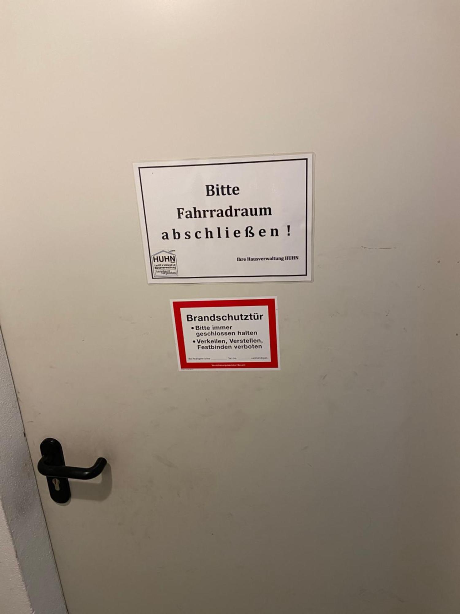 Modern Eingerichtete Wohnung Mit 2 Schlafzimmern Bergen  Extérieur photo